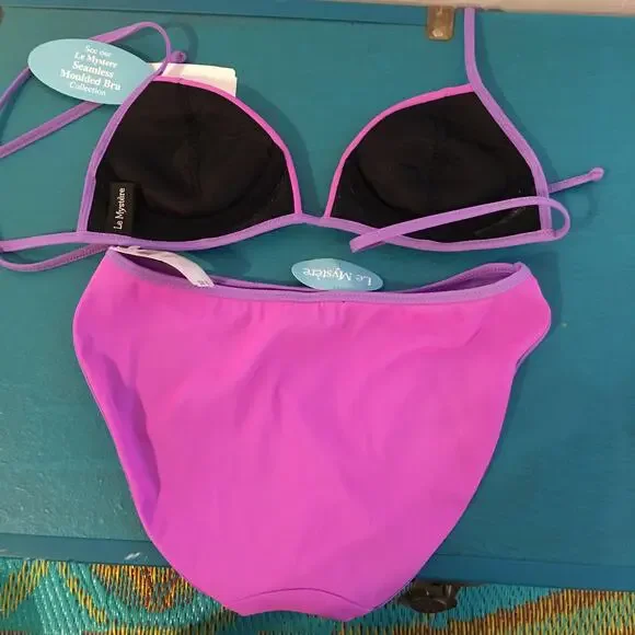 NWT MYSTIQUE LAVENDER BIKINI SMALL BOTTOM 32C TOP